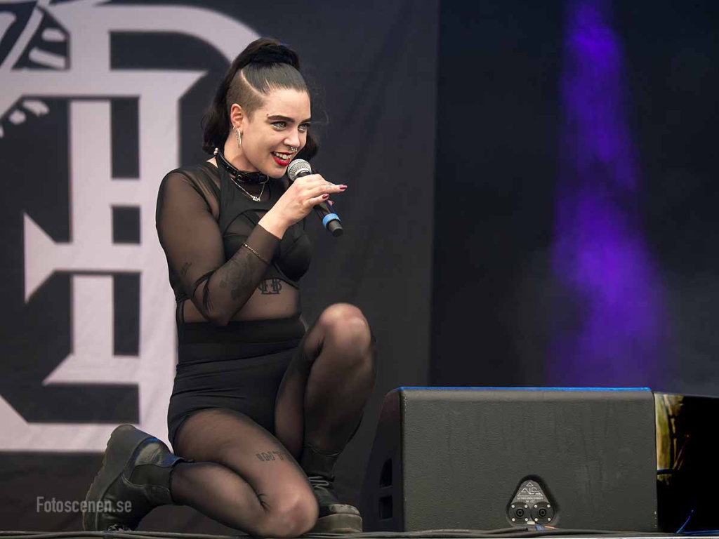 Beatrice Eli USS 2015 08